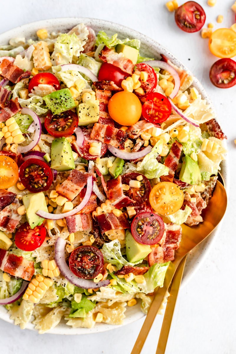 ¡Nuestras 30 recetas de verano más populares son imprescindibles esta temporada! Encontrarás desayunos abundantes, almuerzos frescos, cenas vegetarianas y muchos postres que son la manera perfecta de utilizar los productos de temporada. Para cada comida Comida semanal ¡Prepárate con estas recetas de verano o llévalas a tu próxima barbacoa! bltpastasalad 3