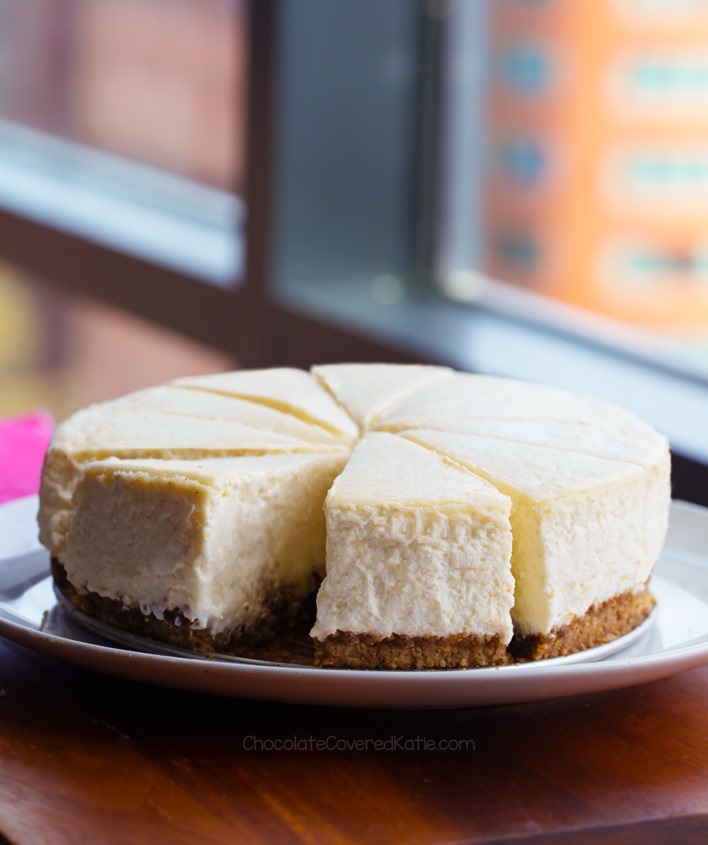 Pastel de queso Keto fácil, bajo en carbohidratos, opción sin hornear