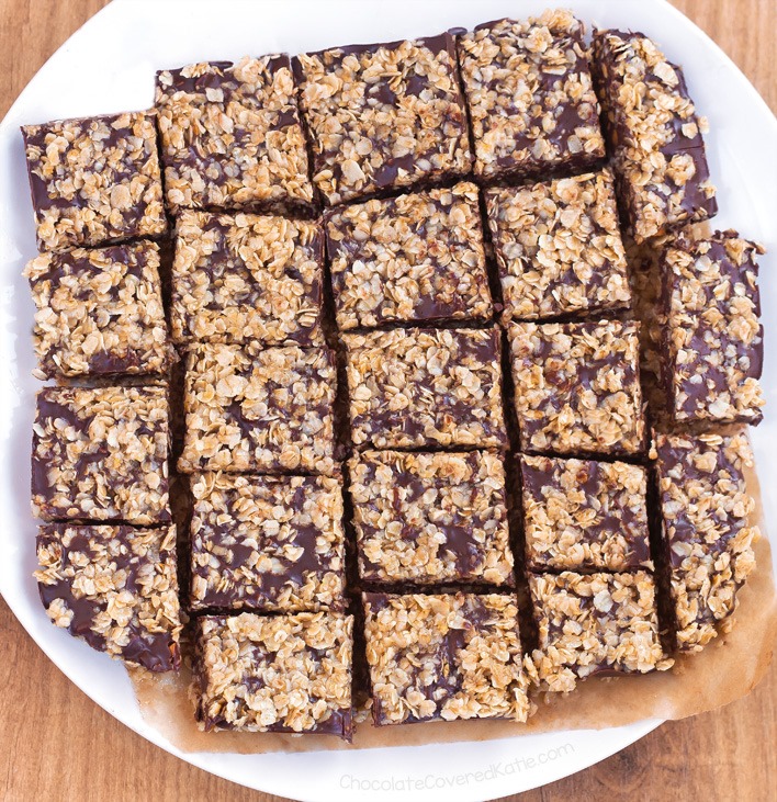Barras sin hornear de avena y chocolate (veganas) Barras sin hornear de avena y chocolate (veganas)