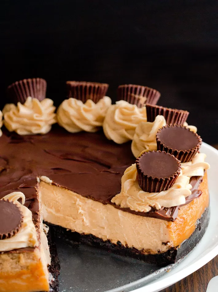 Tarta de queso casera con mantequilla de maní Tarta de queso casera con mantequilla de maní
