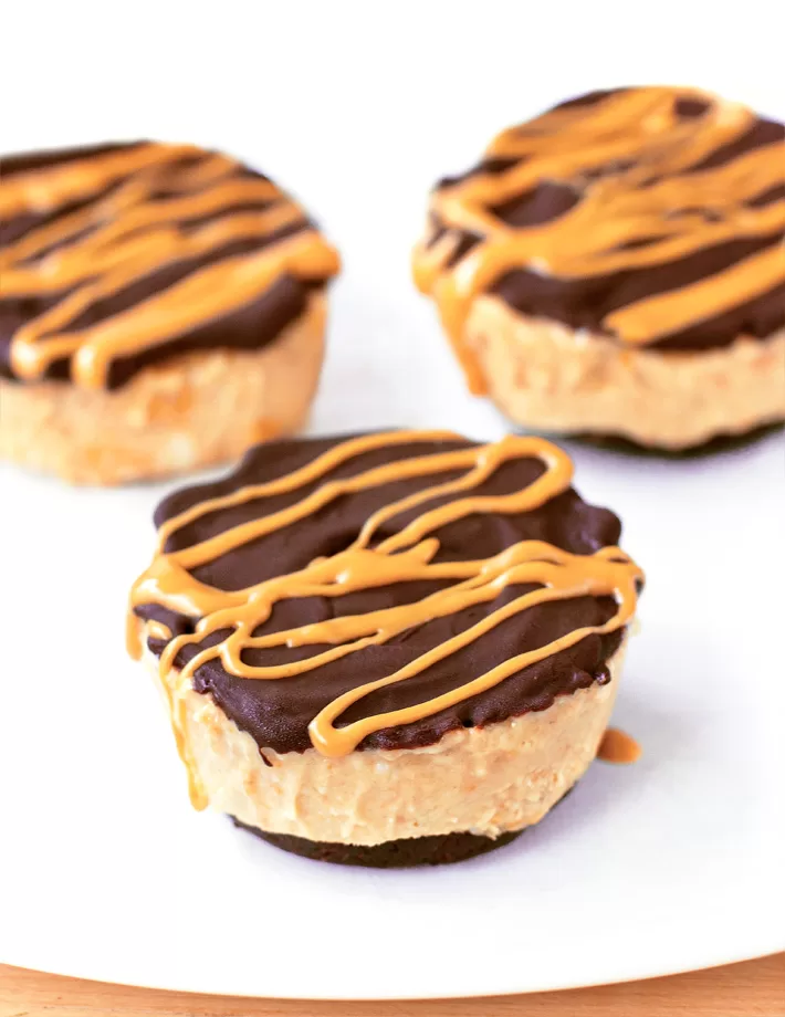 Mini Cheesecakes De Mantequilla De Maní Mini Cheesecakes De Mantequilla De Maní