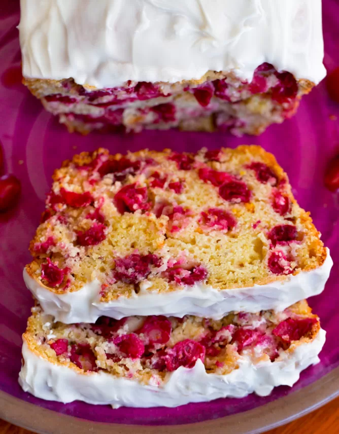 Receta de pan de fresa - ¡Con 2 tazas de fresas frescas! 8
