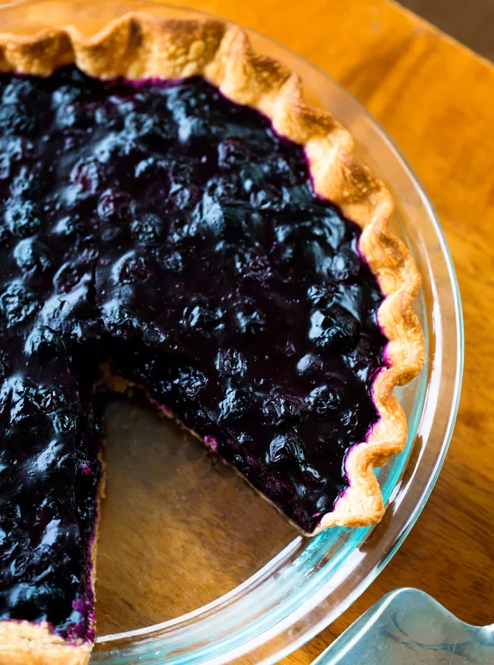 Receta de barritas de arándanos - con chispas de migas 5 Postre vegano con pastel de frutas