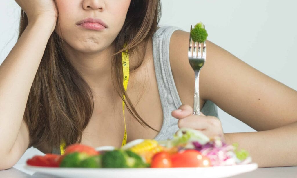 trastornos alimentarios mujer desganada