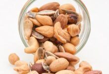 Eating nuts might help limit weight gain