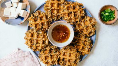 Taro Waffles | Los refrigerios saludables de Lisa Lin