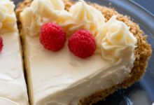 No Bake Cheesecake Recipe with raspberries