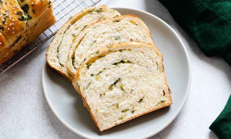 Pan de leche con cebolla verde |  Meriendas saludables de Lisa Lin